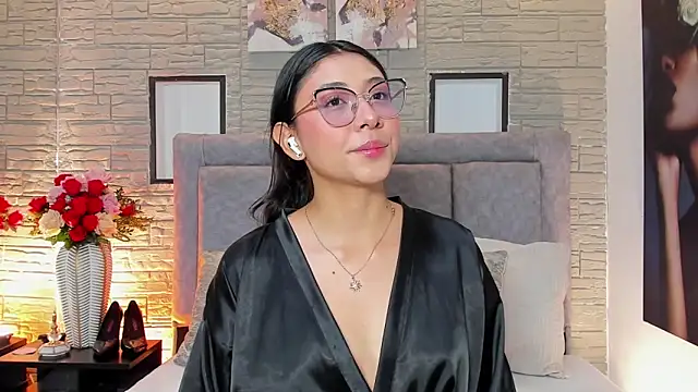 LanaRouse online show from 5, 2, 2026