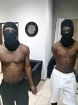 Snapshot of fourways23guy chatting on 16, 12, 2025 fourways23guy online show from 16, 12, 2025