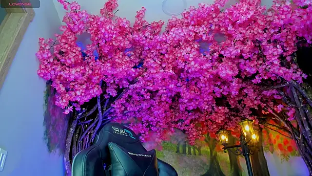 marahanson  online show from 7, 1, 2026