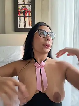 ValeriaTorress  online show from 16, 4, 2026