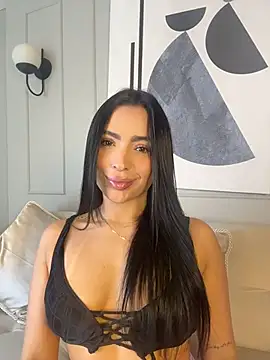 Snapshot of ValeriaTorress_ chatting on 21, 2, 2026 ValeriaTorress online show from 21, 2, 2026