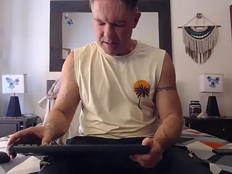 TommyLopez online show from 3, 2, 2026