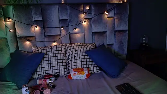 Snapshot of Miia_Anderson chatting on 20, 2, 2026 Miia Anderson online show from 20, 2, 2026