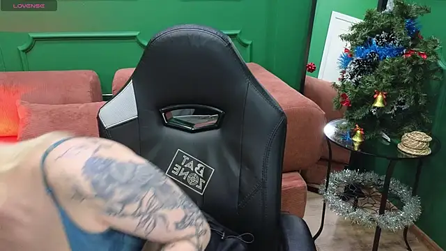 Snapshot of Aska_Asami chatting on 16, 12, 2025 Aska Asami online show from 16, 12, 2025