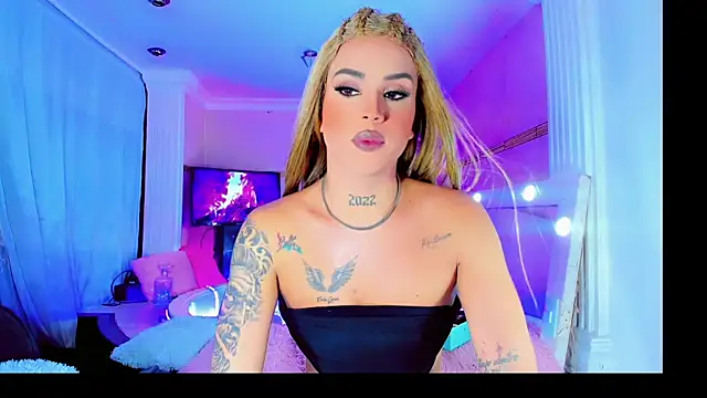 super hot girls online show from 20, 12, 2025