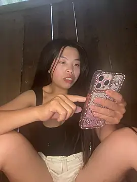 Snapshot of lux-su chatting on 23, 4, 2026 lux-su online show from 23, 4, 2026