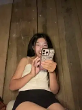 Snapshot of lux-su chatting on 20, 5, 2026 lux-su online show from 20, 5, 2026