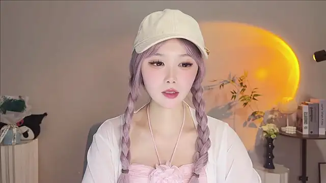 Pinkgirl520 online show from 10, 5, 2026