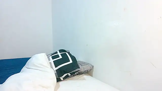 Sthefanyx2 online show from 2, 4, 2026