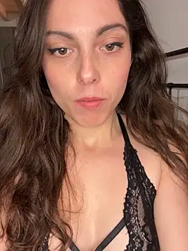 YourSlutQueen online show from 15, 12, 2025