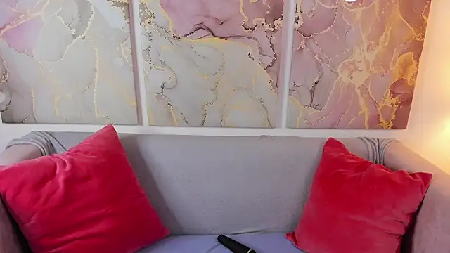Snapshot of katymeaw chatting on 9, 6, 2026 katymeaw online show from 9, 6, 2026