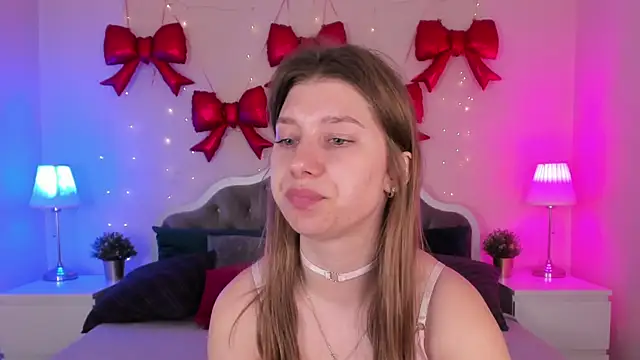 katymeaw online show from 24, 4, 2026