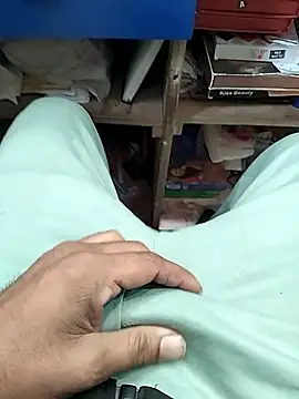 Snapshot of mohit08desi chatting on 10, 1, 2026 mohit08desi online show from 10, 1, 2026