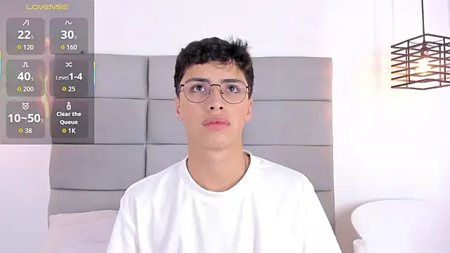 Snapshot of JoshClaarktt chatting on 1, 2, 2026 JoshClaarktt online show from 1, 2, 2026