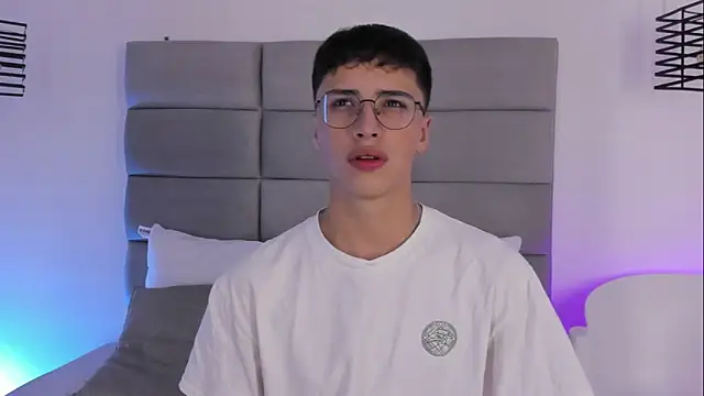 JoshClaarktt online show from 15, 5, 2026