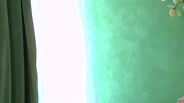 EllaAzianaa online show from 8, 3, 2026