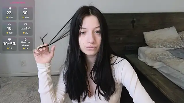 AlicePowells online show from 18, 4, 2026