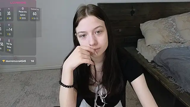 AlicePowells online show from 7, 3, 2026