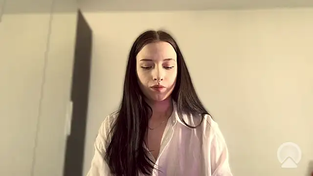 AlicePowells online show from 3, 6, 2026