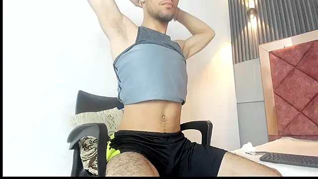 Snapshot of TAYSON_SCOTT chatting on 8, 1, 2026 TAYSON SCOTT online show from 8, 1, 2026