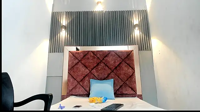 Snapshot of TAYSON_SCOTT chatting on 19, 12, 2025 TAYSON SCOTT online show from 19, 12, 2025