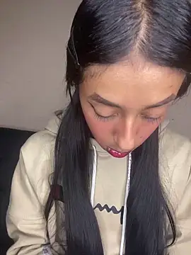 FOXXX BABY online show from 5, 3, 2026