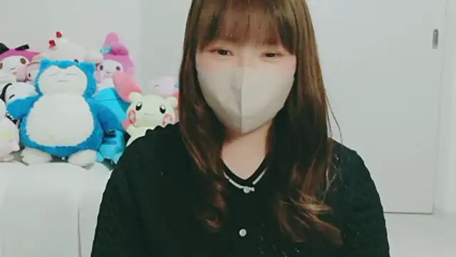 yuyuchan   online show from 18, 4, 2026