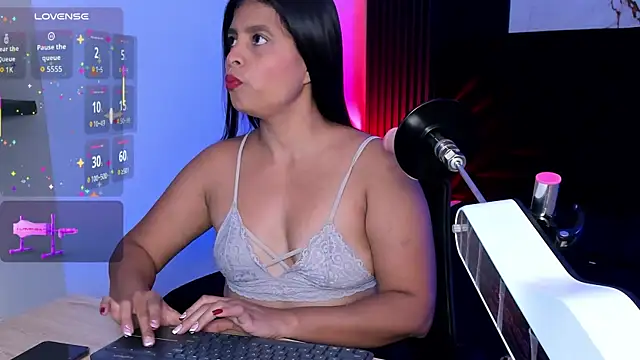 Almaablack online show from 12, 1, 2026