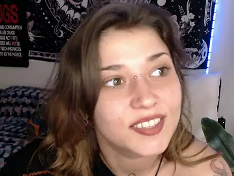 Snapshot of AlienforTwenty chatting on 16, 2, 2026 AlienforTwenty online show from 16, 2, 2026