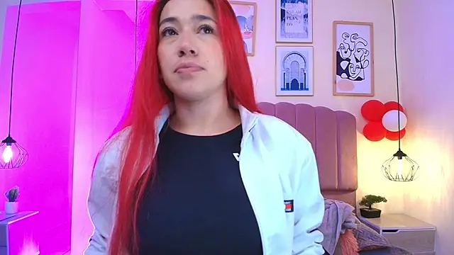 Celestee15  online show from 21, 3, 2026