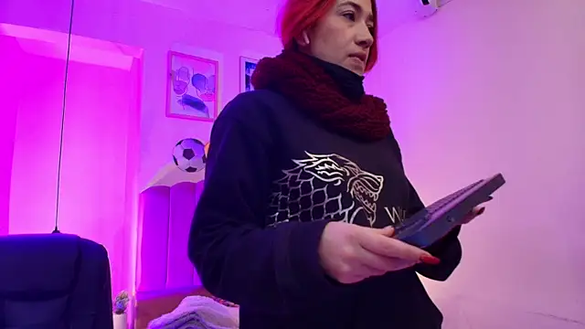 Snapshot of Celestee15_ chatting on 8, 7, 2026 Celestee15 online show from 8, 7, 2026