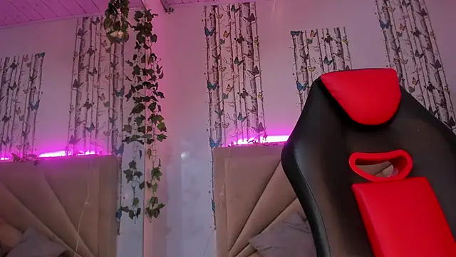 valeria dark  online show from 10, 3, 2026