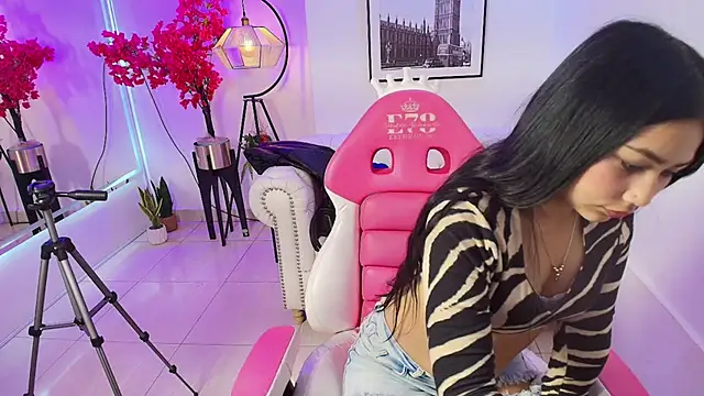 Carolina cherry online show from 12, 1, 2026