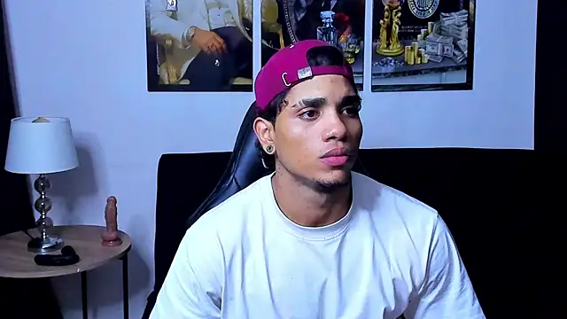 Dustyn Michelle1 online show from 4, 3, 2026