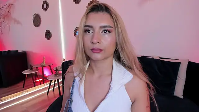 Morgan Lux online show from 11, 1, 2026