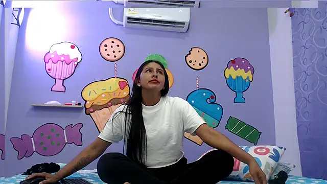 NOVAHOT98 online show from 20, 12, 2025