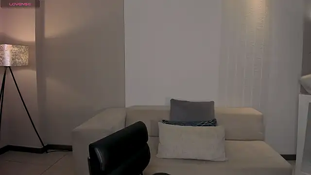 ValeriaRossi  online show from 19, 2, 2026