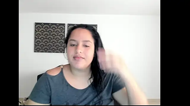 sweet furry online show from 22, 12, 2025