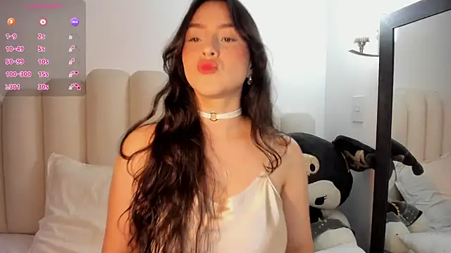 CataVelasco online show from 14, 12, 2025