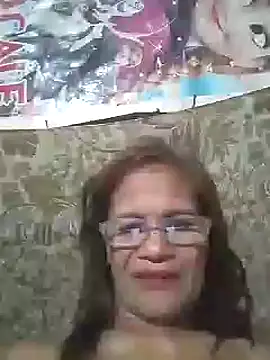 Petite elise online show from 18, 1, 2026