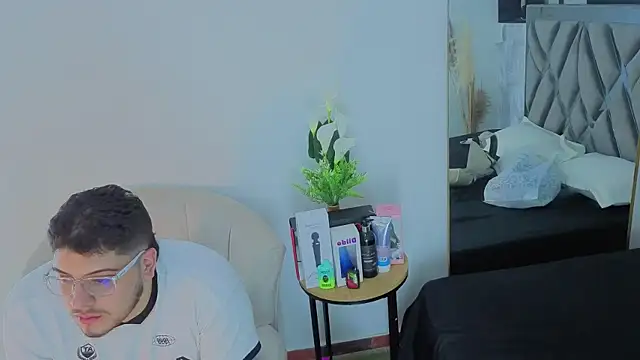 Chel seth online show from 2, 3, 2026