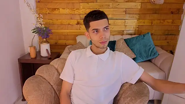 prettyboyy 13 online show from 10, 1, 2026