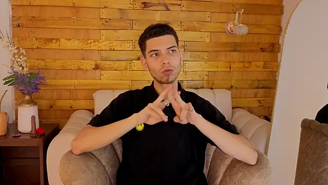 prettyboyy 13 online show from 12, 1, 2026