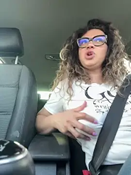 MiraBennet online show from 18, 4, 2026