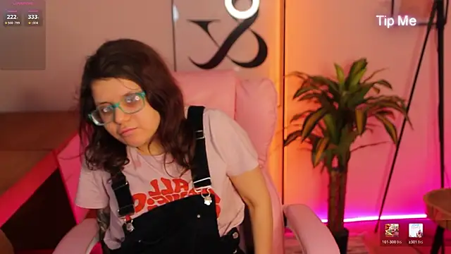 Ariell Mini online show from 10, 4, 2026