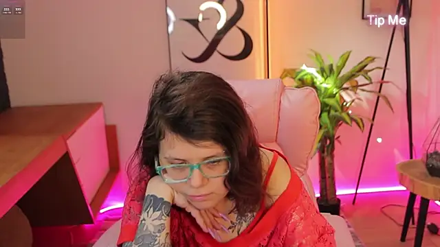 Ariell Mini online show from 25, 5, 2026