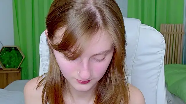 Miss Alisa  online show from 28, 2, 2026