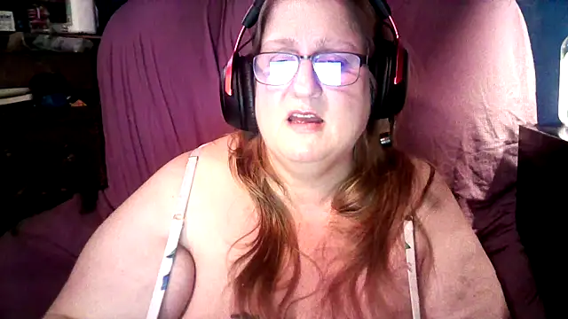 Snapshot of jade-belle chatting on 11, 2, 2026 jade-belle online show from 11, 2, 2026