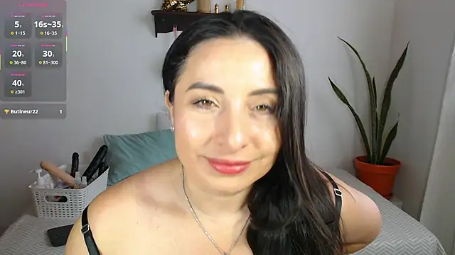 Karlinlive online show from 9, 6, 2026