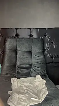 mila mils18 online show from 13, 1, 2026